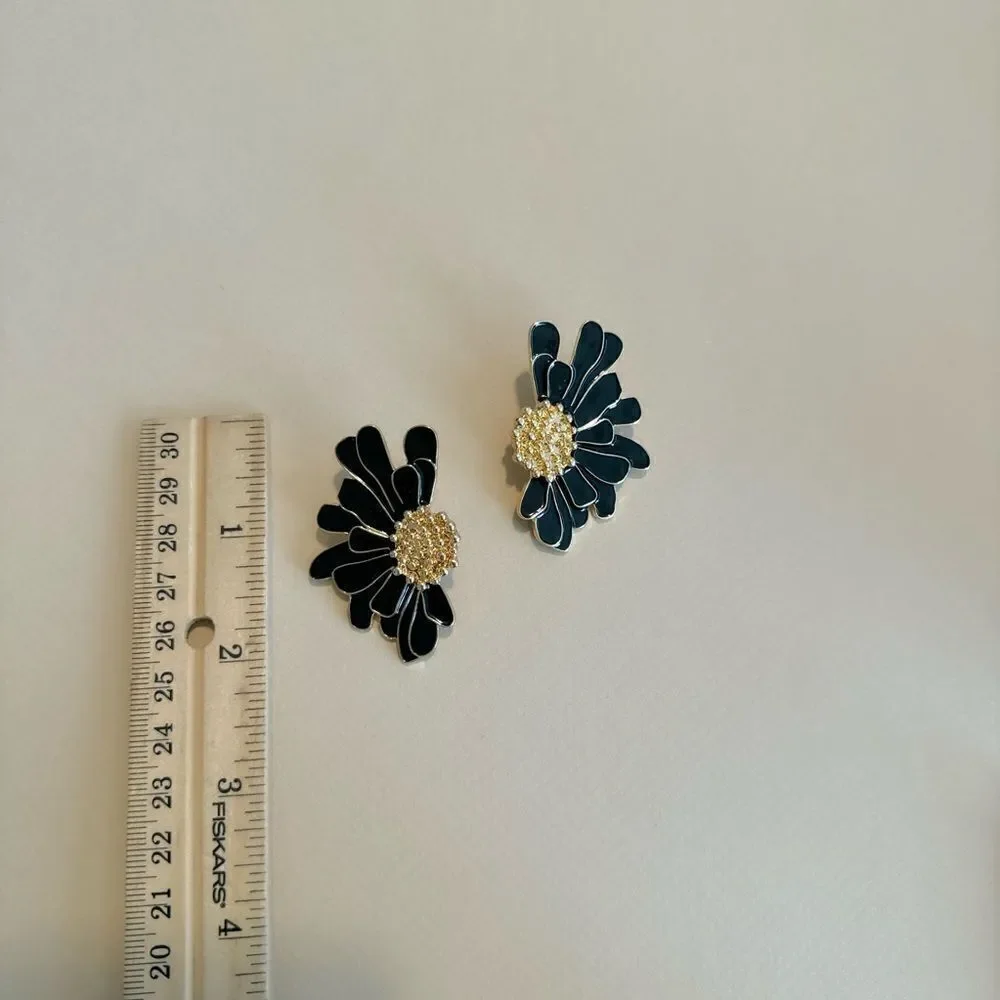 Flower  earrings  M839